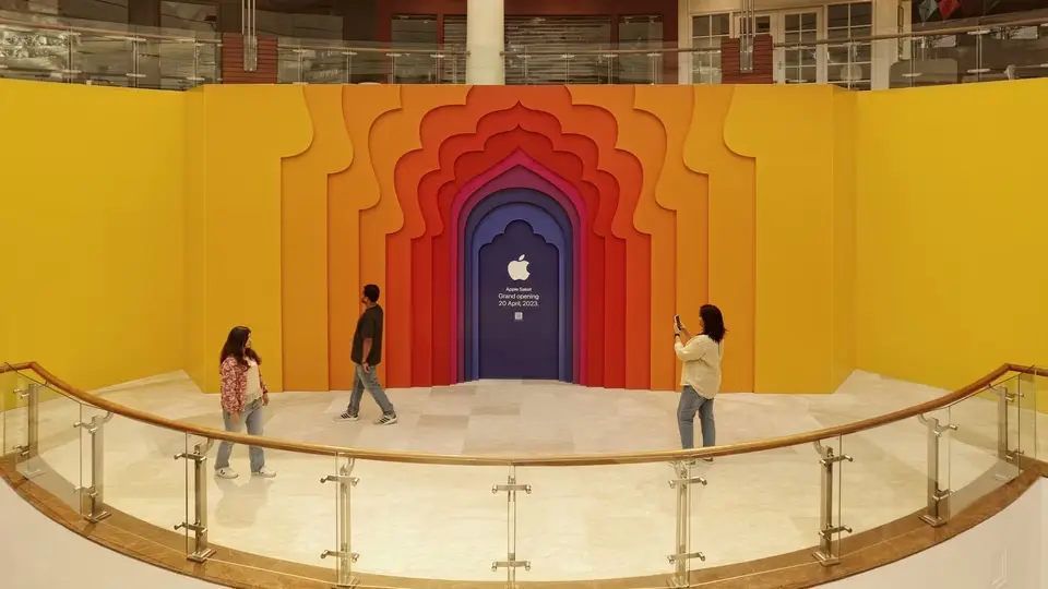 'New India' : Apple opens 2nd retail store in India, in the capital city of New Delhi, bets big on PM Modi's visions