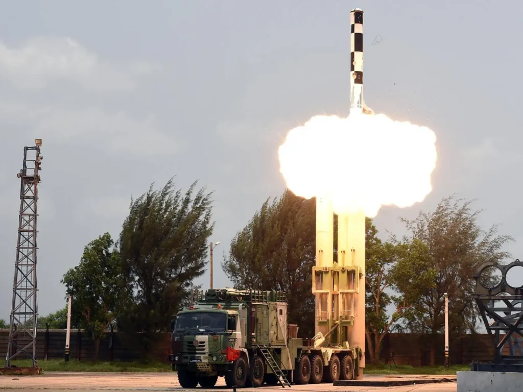 Indian Army to procure 2 regiments of 800km range BrahMos-ER for mountainous border regions