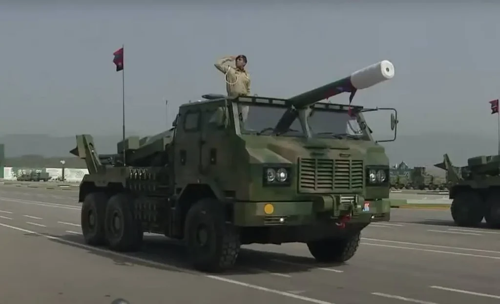Pakistan Deploys SH-15 155mm Howitzer and UAVs Along The LoC As China Attempts To Secure Enclaves In PoK: Report