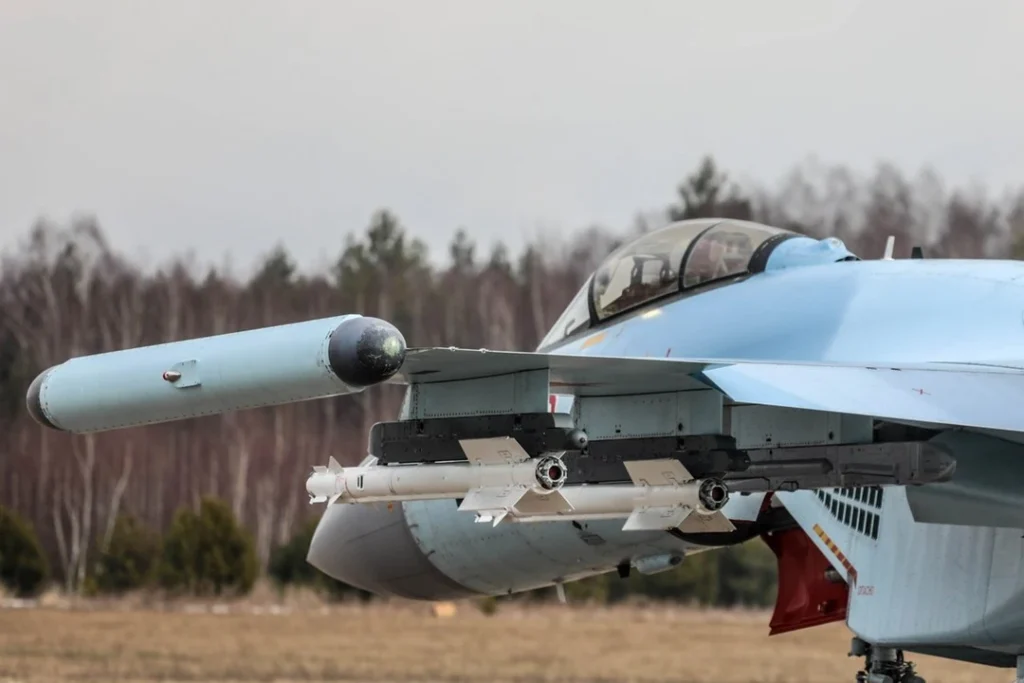 Russian Sukhoi Su-30 employs Khibiny EW to seek close to F-35A