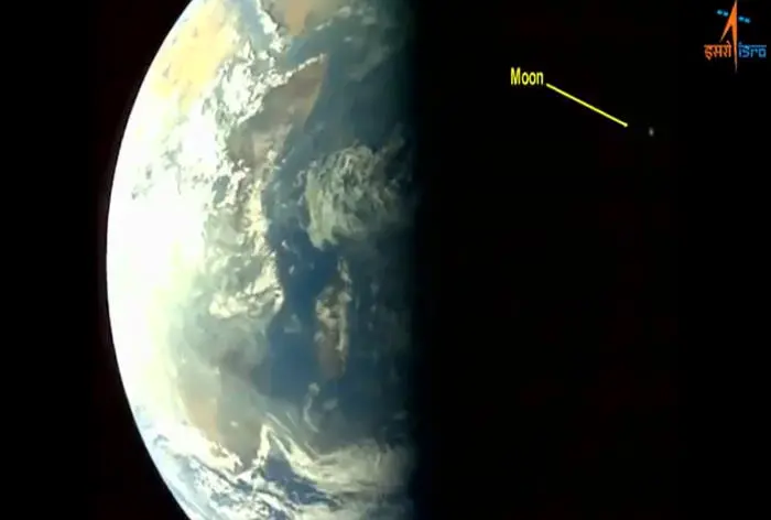 WATCH: Aditya-L1 takes selfie with Earth and Moon, ISRO shares stunning images of Sun and Moon en route to L1 point