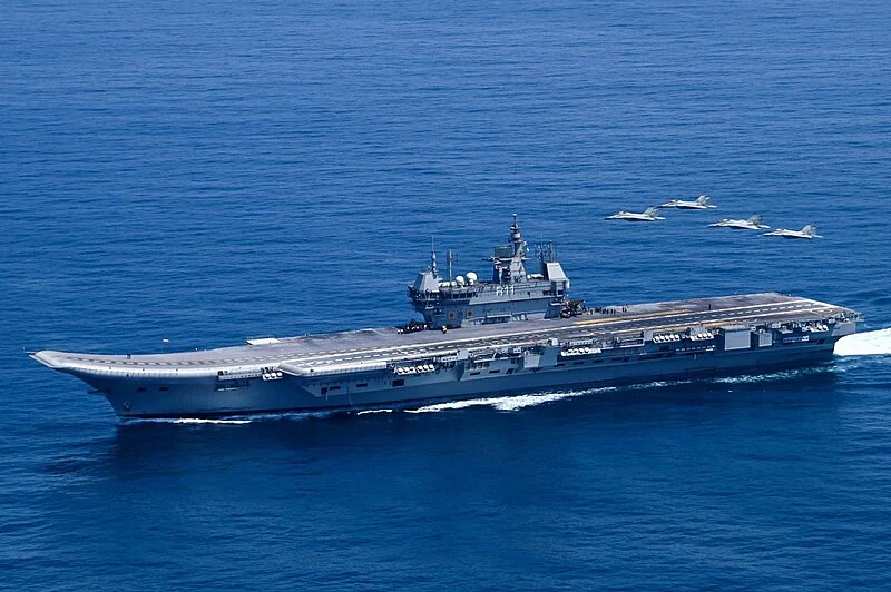 INS VIkrant R11 underway in the Arabian Sea with 4 Mig 29K Fighter Jet performing flypast 1