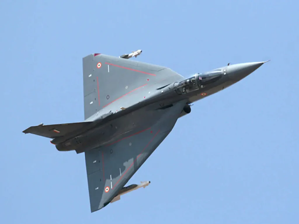 Unlocking LCA Tejas: Addressing Technical Hurdles for a Global Leap