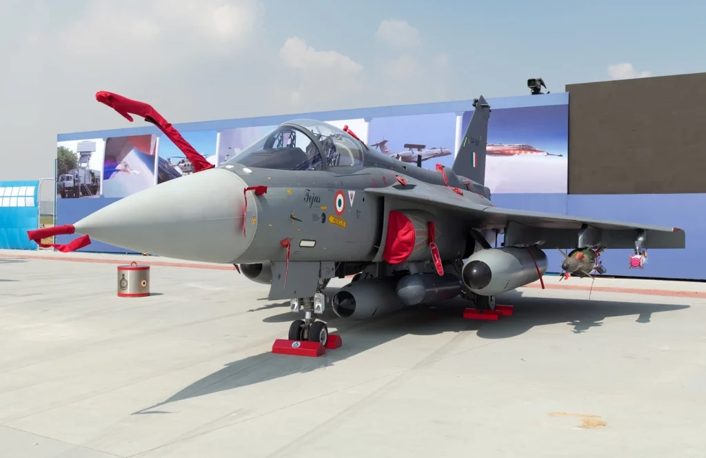 Unlocking LCA Tejas: Addressing Technical Hurdles for a Global Leap