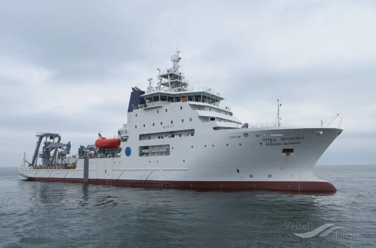 India stations a Lone Research Vessel in RV Samudra Ratnakar between Chinese Spy Ships fleet in the Indian Ocean Region, as a counter-response