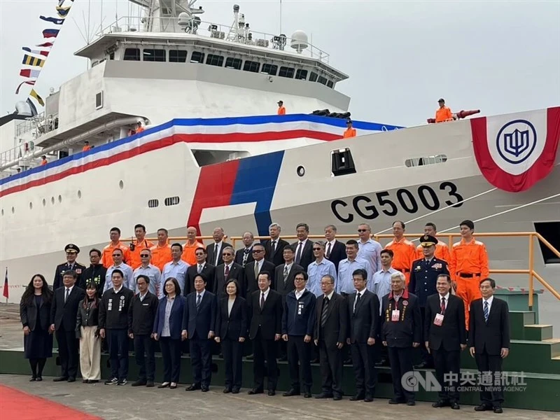 Taiwanese President Tsai oversees the ceremonial launch of a Taiwan-built Largest Offshore Patrol Vessel