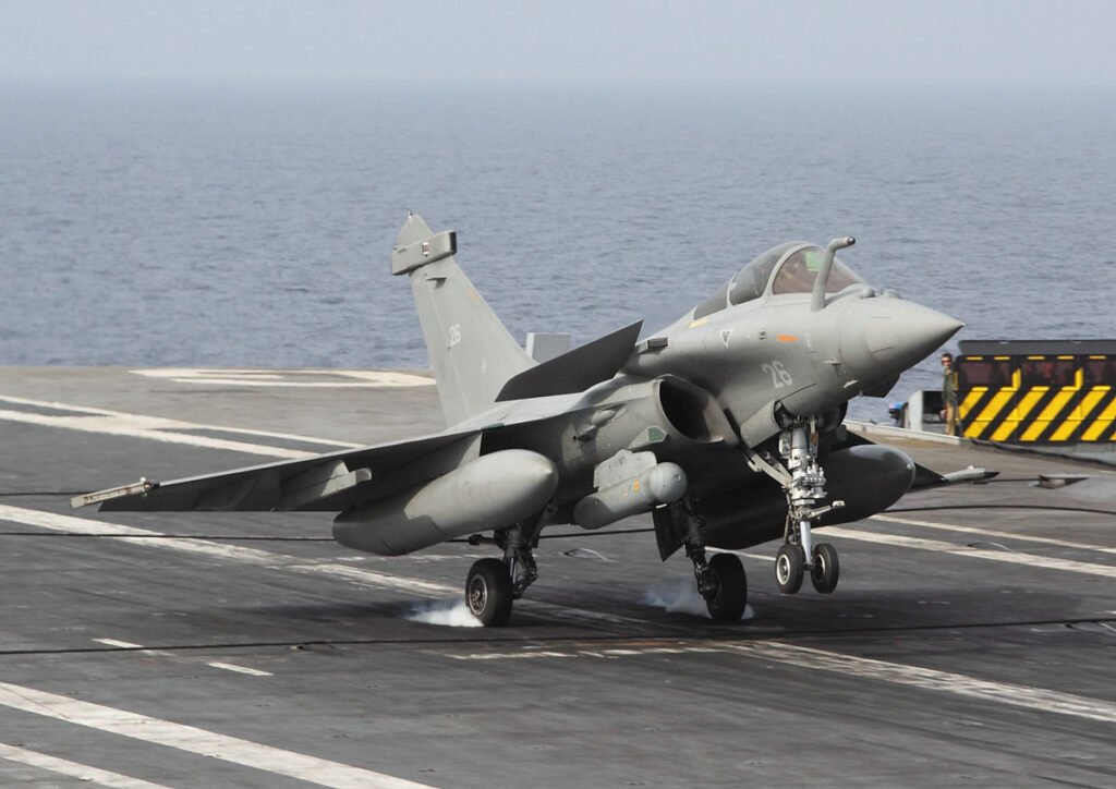 Indian Navy very close to completing final report on the proposal of the Rafale-Marine Fighter Jet bid by the French side